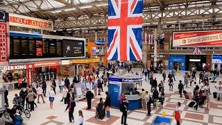 A Walk Through The London Victoria Station London England [upl. by Grochow700]